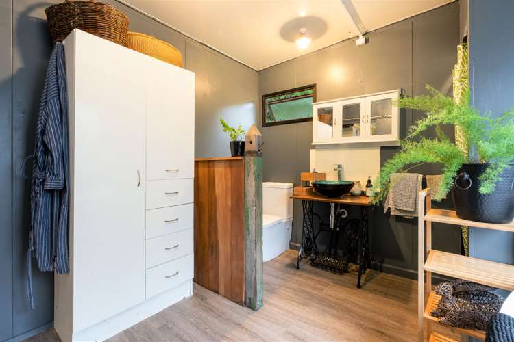 5 Moana Street Aramoana_9