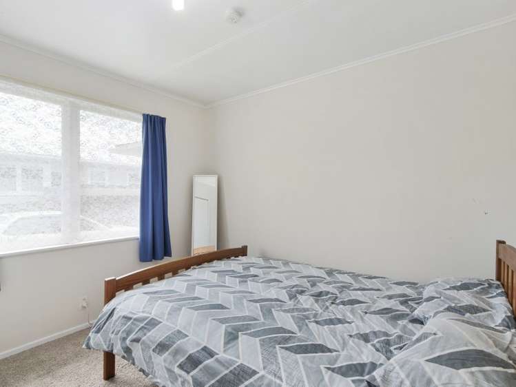 44 Momona Street Wainuiomata_8