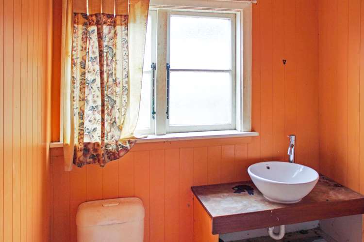 87 Ottawa Road Wainoni_6