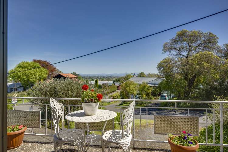 36 Simla Avenue Havelock North_13