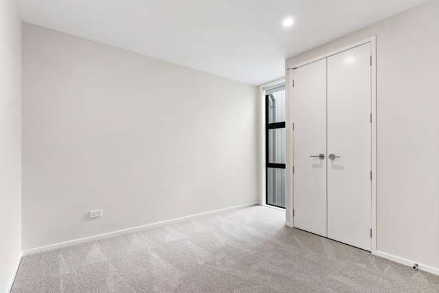 7B Range View Road Mount Albert_4