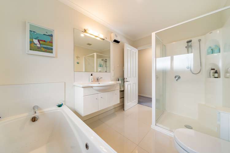 17 Parkwood Grove Trentham_22