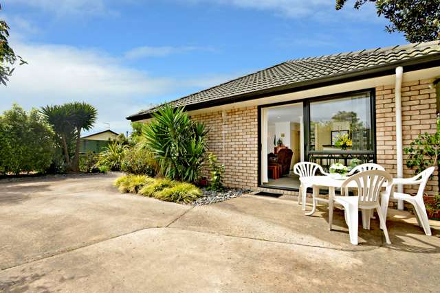 8c Youngs Road Papakura_1