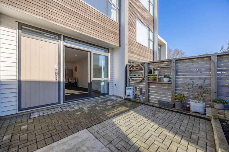 15/15 Chivalry Road Glenfield_8