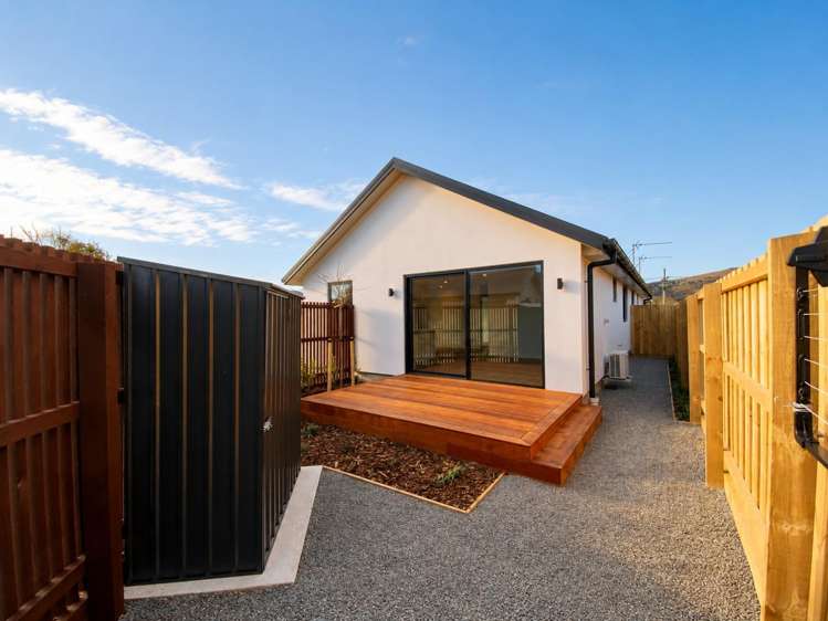 2/58 Bamford Street_0