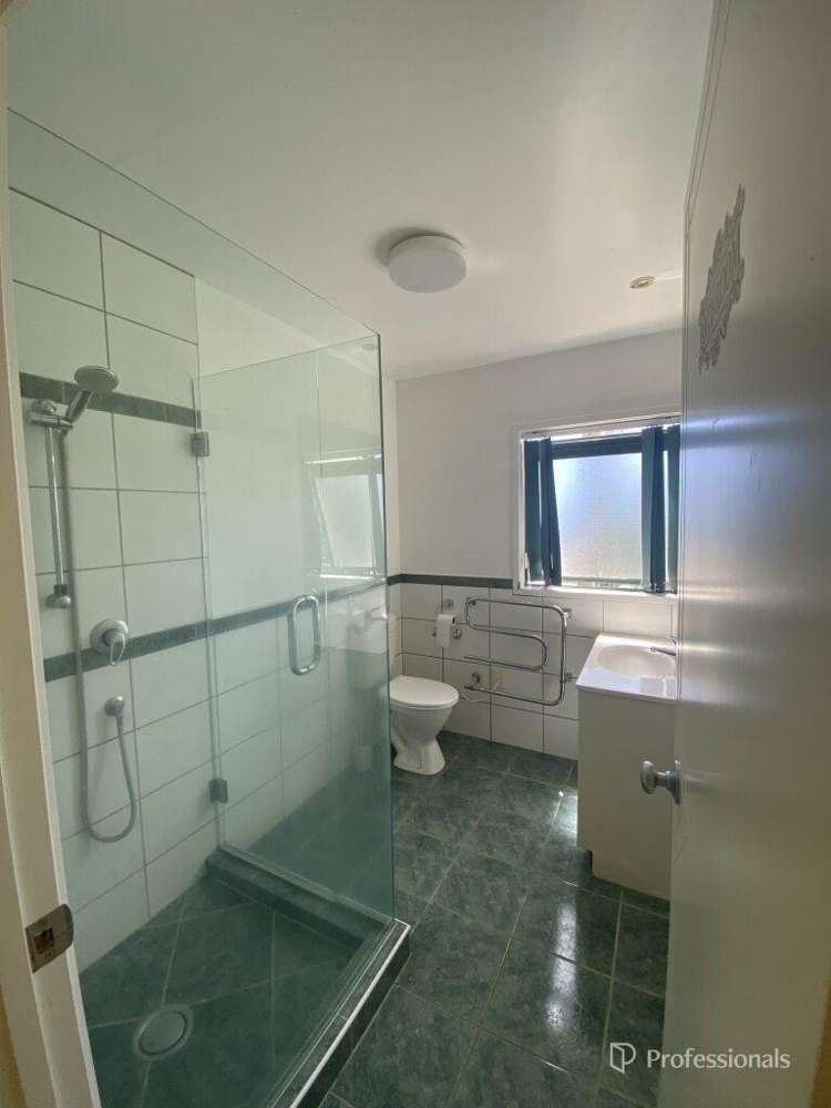 18 Murphys Road Flat Bush_8
