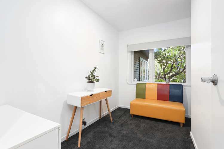 43 Atkinson Road Titirangi_17