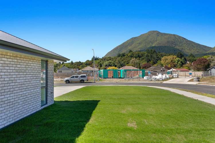 11 Tiwhatiwha Crescent Kawerau_3