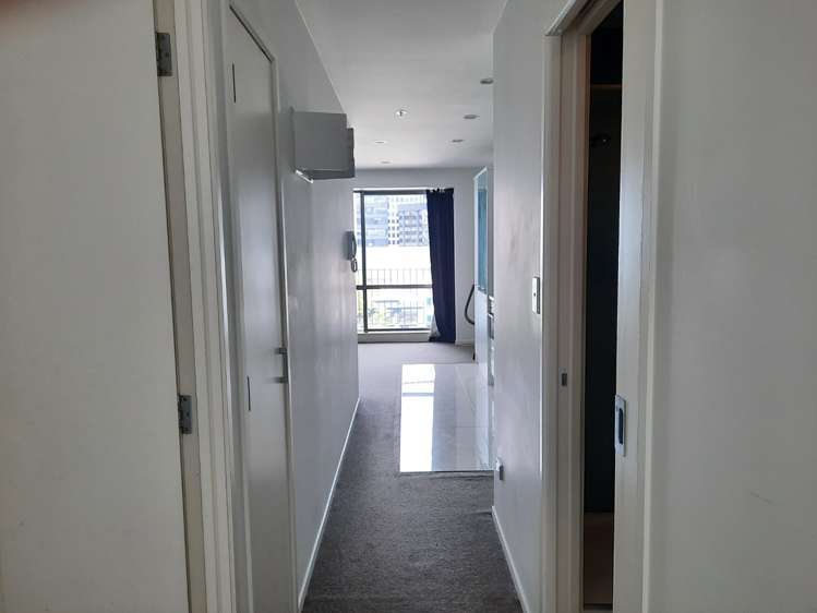 808/17 Vogel Lane Auckland Central_6