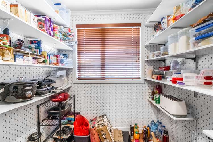 10 Rock Street Gore Surrounds_12