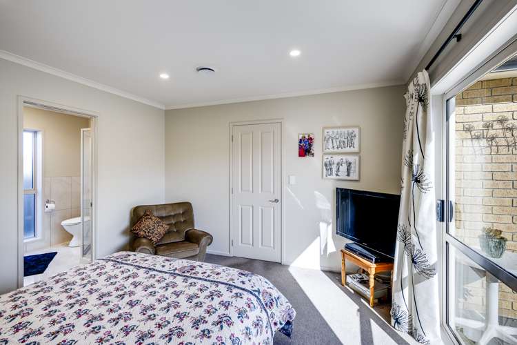 23 White Street Taradale_11