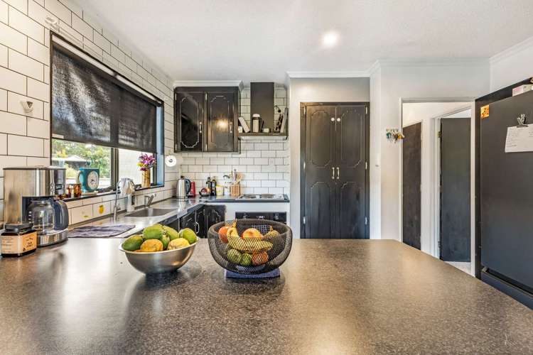 84 Pioneer Road_1