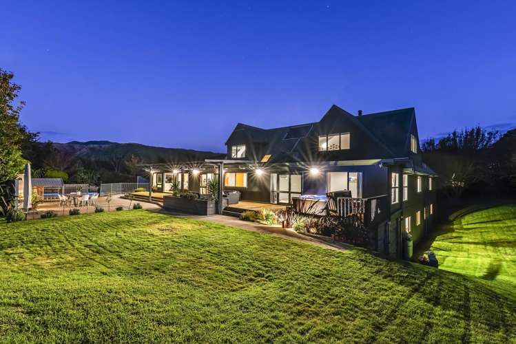 2 Southleigh Raumati South_23