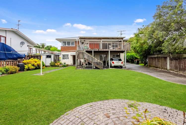 10 Frank Place Hillpark_15