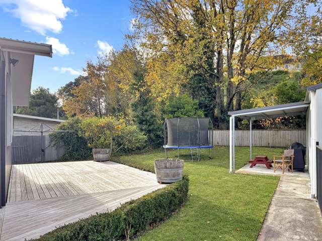 8 Christie Crescent 10484_2