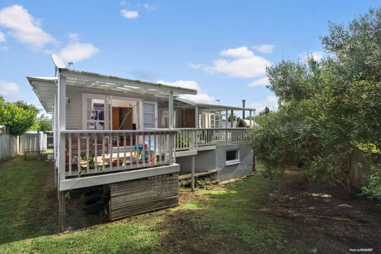7 Taipari Road Te Atatu Peninsula_7
