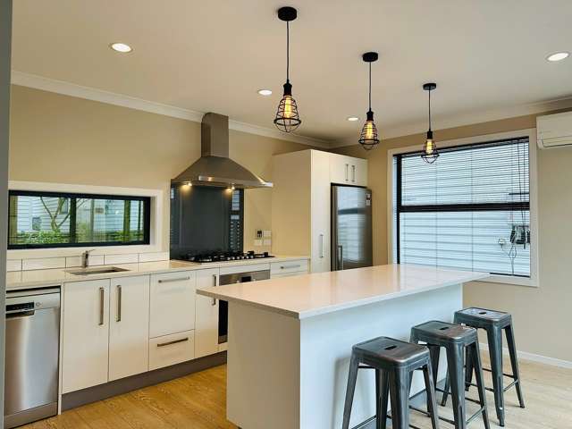 35D Nairn Street Mount Cook_2