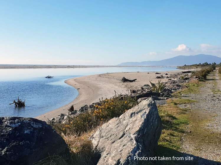 58 Johnston Crescent Haast_5