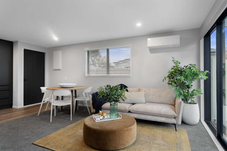 2/162 Springfield Road Saint Albans_5