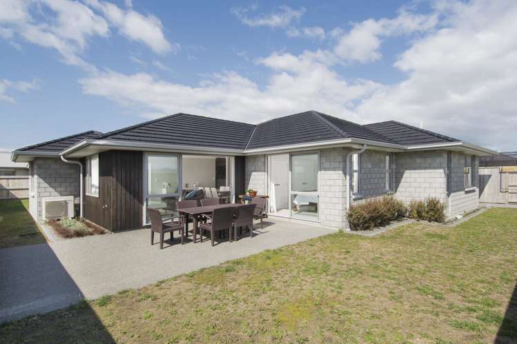 16 Hebe Crescent Papamoa_1