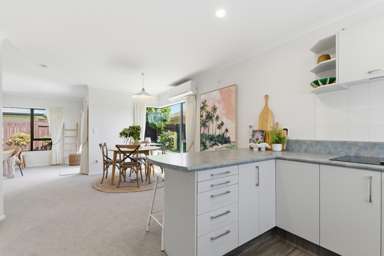 10 Denny Hulme Drive_4