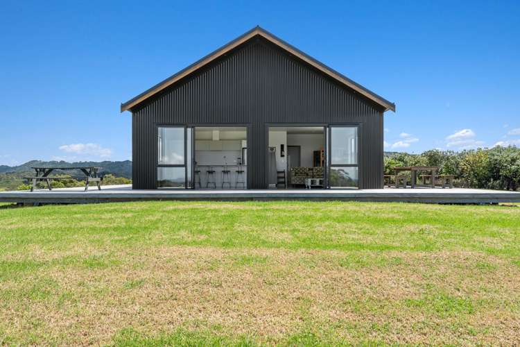158 Clements Road Matapouri_20