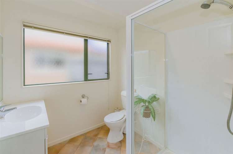 22/17 Redwood Close Paraparaumu_7