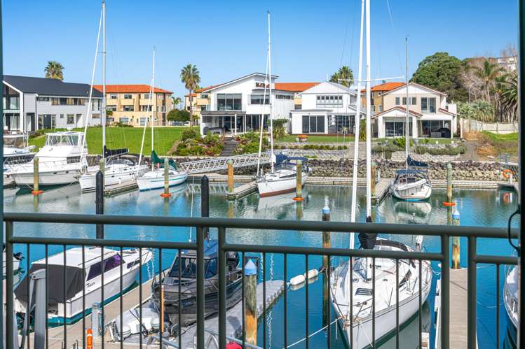153 Waterside Crescent Gulf Harbour_28