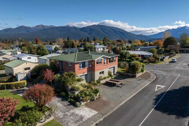 4 Worsley Street Te Anau_1