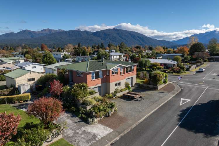 4 Worsley Street Te Anau_1