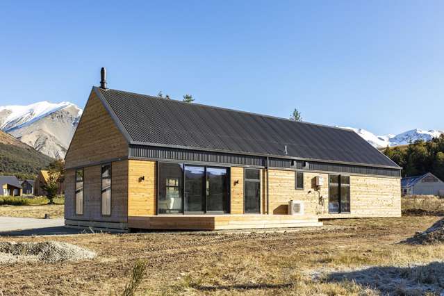 A Stylish Alpine Retreat
