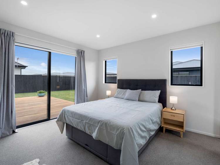 87 Benashet Drive Lincoln_21