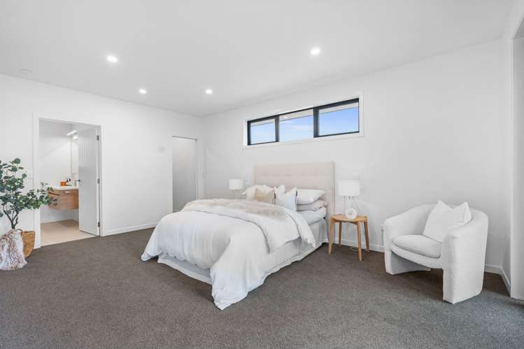 8 Te Piriti Road One Tree Point_13