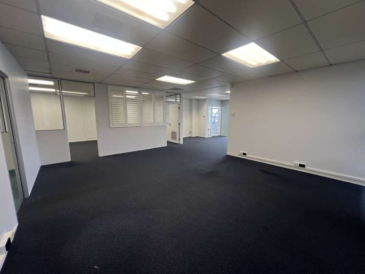 39 Porana Road Wairau Valley_11