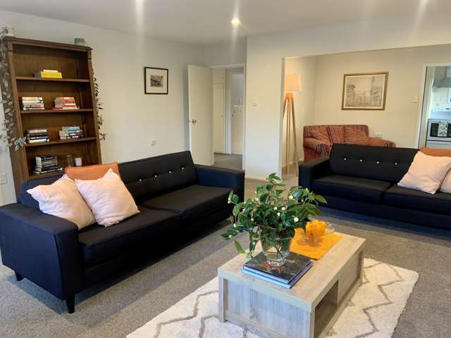 2/62 Office Road Merivale_2