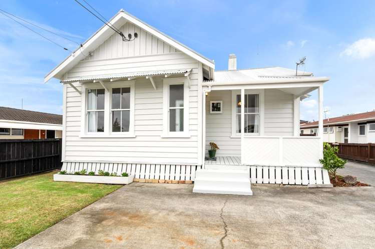 10 Armstrong Avenue Woodhill_18