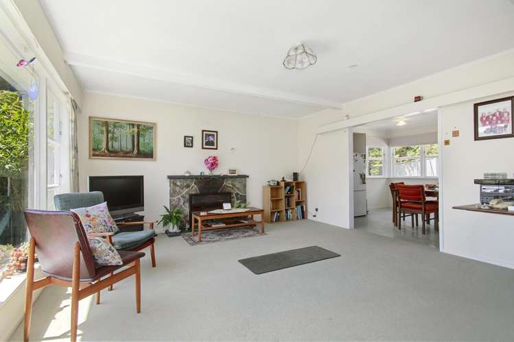 11 August Street Stokes Valley_2