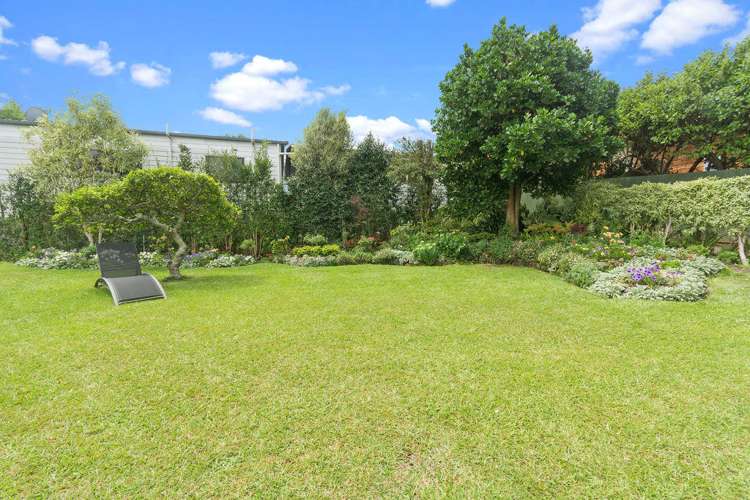 22 Thomas Avenue Te Atatu Peninsula_15