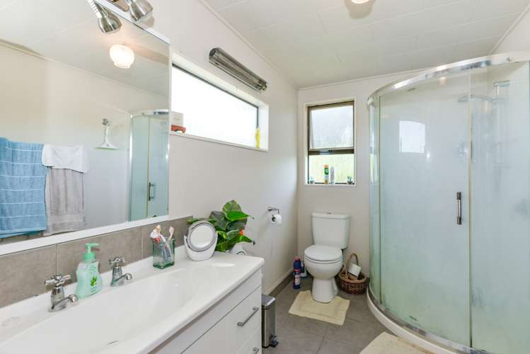 1458 Southland Road Longlands_12