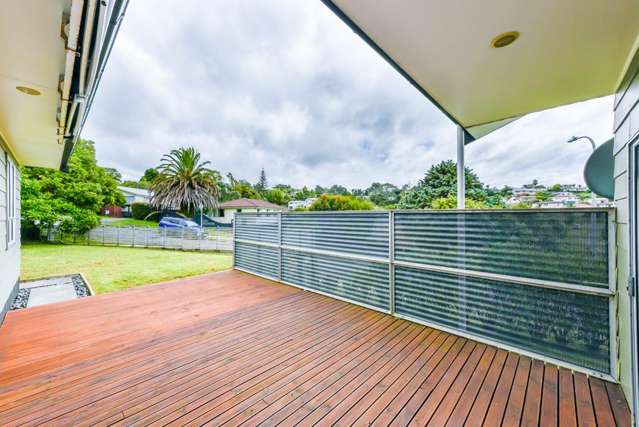 20 Garton Drive Massey_4