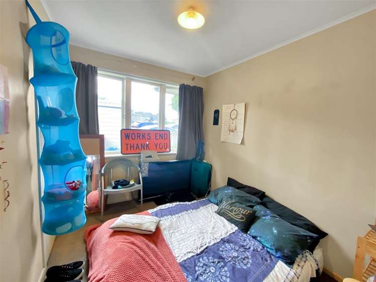 164 Clayton Road Mangakakahi_10