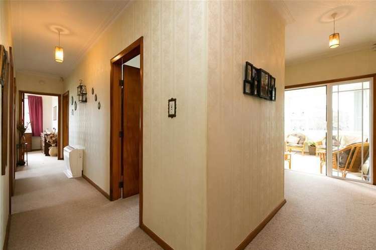 229 Glover Road Hawera_34