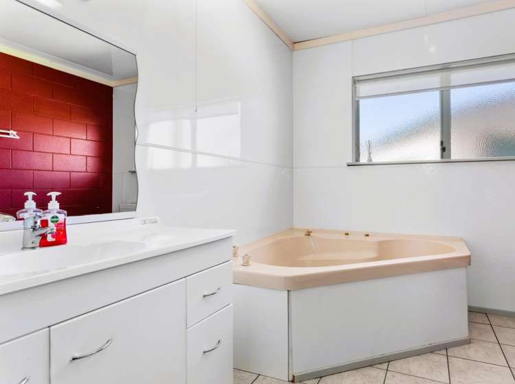 Address withheld 11597_10