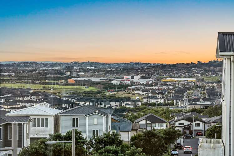 12 Panakenake Way Flat Bush_26