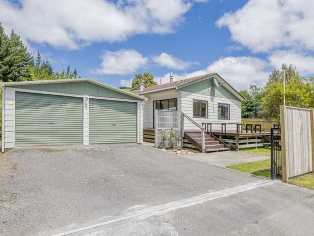 27 Poneke Drive Waikanae_1