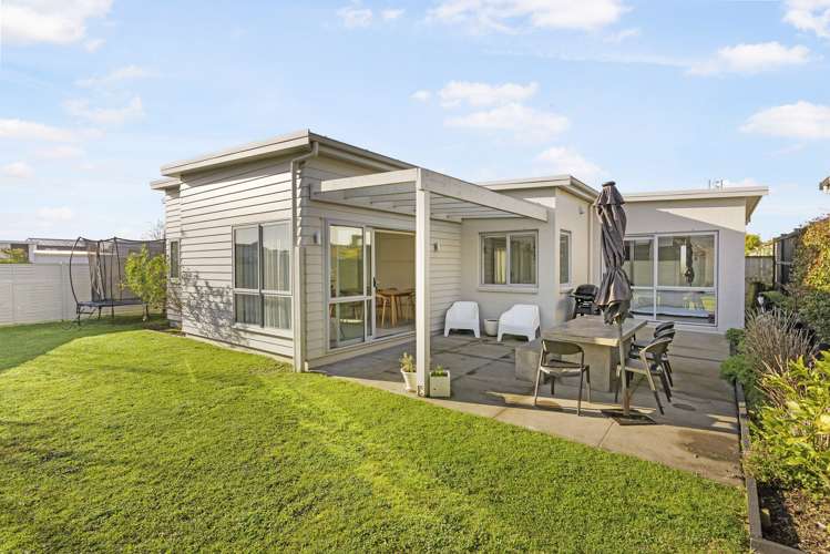 30 Costa Viva Crescent Karaka_13