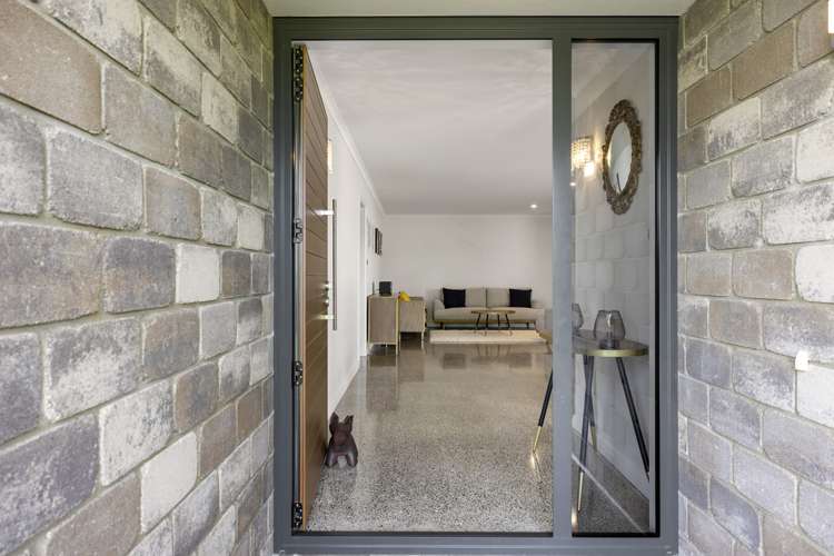 9 Pumice Glade Pyes Pa_2