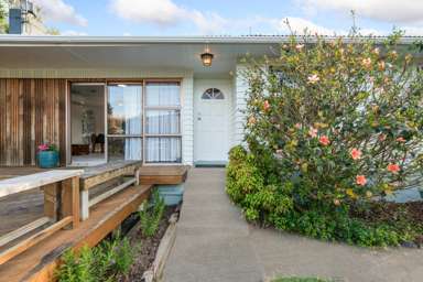 59 Greenmeadows Avenue_4