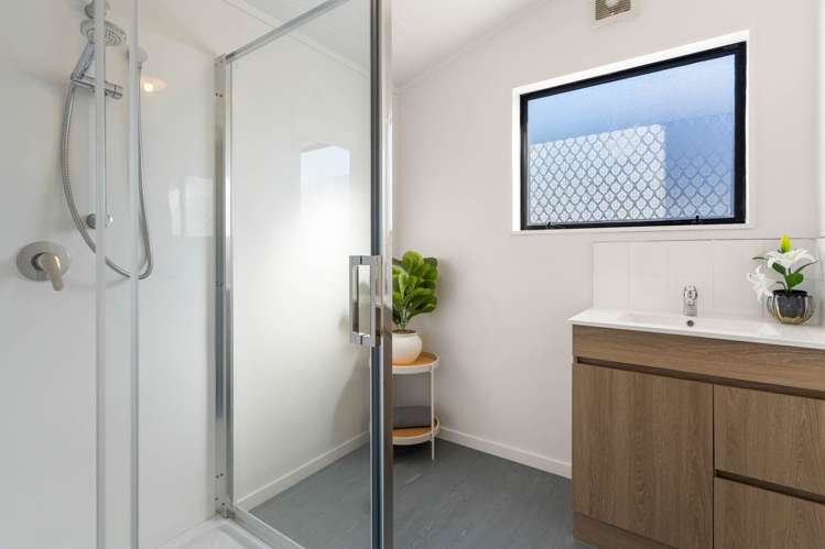1596b Great North Road Waterview_18