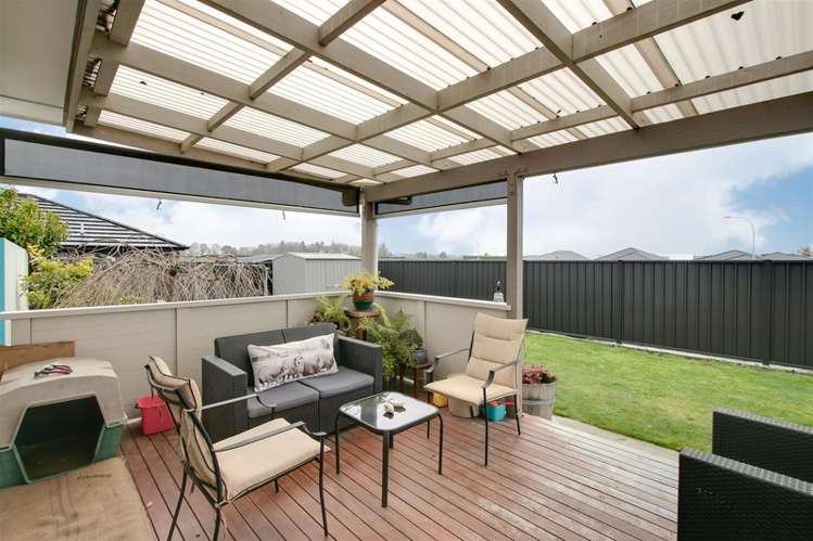 38 Arbuckle Road Frimley_7